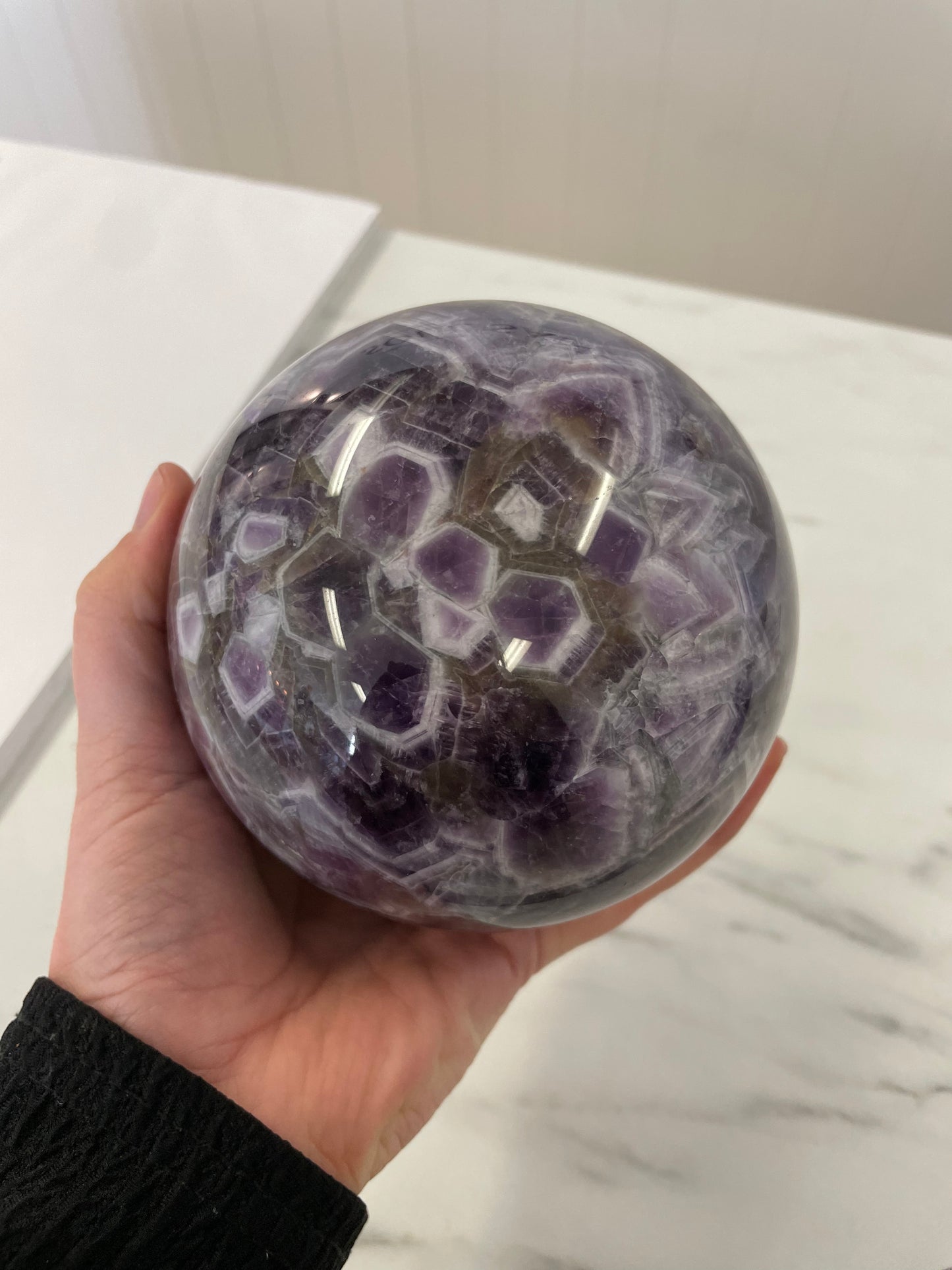 Amethyst Sphere 11cm - 1017