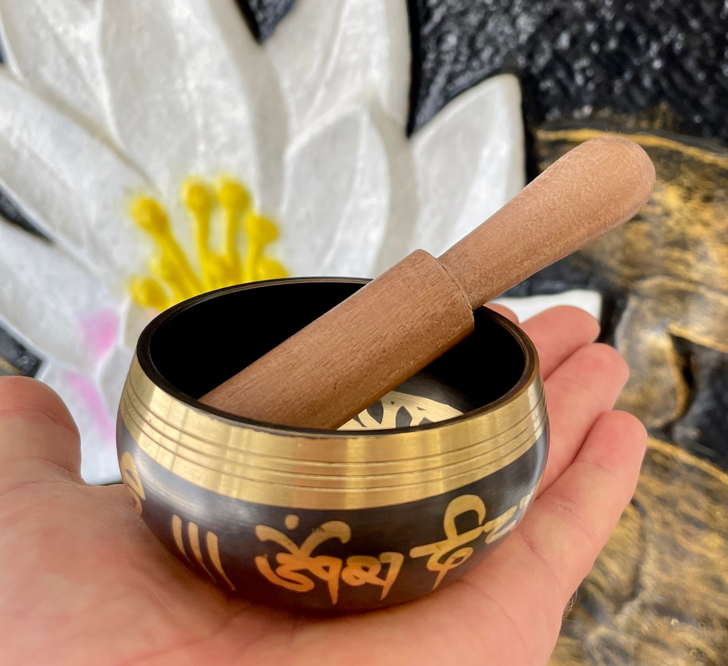 Small Singing Bowl 8cm x 4cm